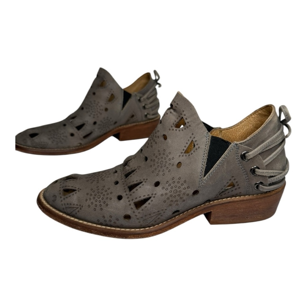 ANTHROPOLOGIE COOLWAY Floral Cutout, Side Cut and Lace Accent Booties Size 6